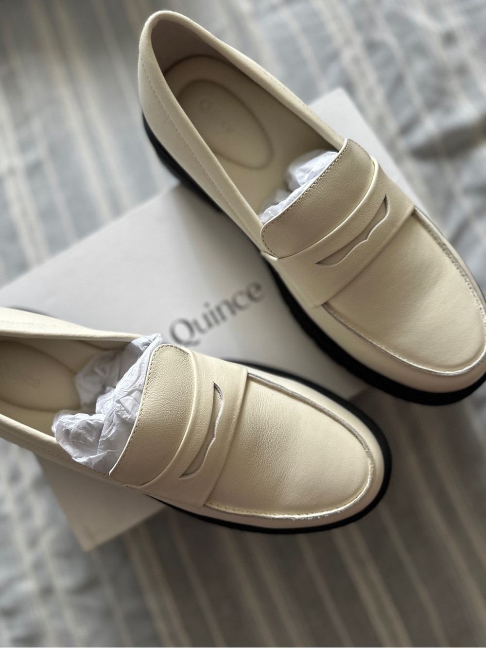 QUINCE Italian Leather Lug Sole Penny Loafer in Bone | 8.5 NWT